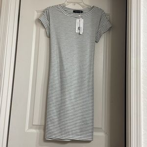 NWT🆕Merokeety Woman’s Dress Size Small